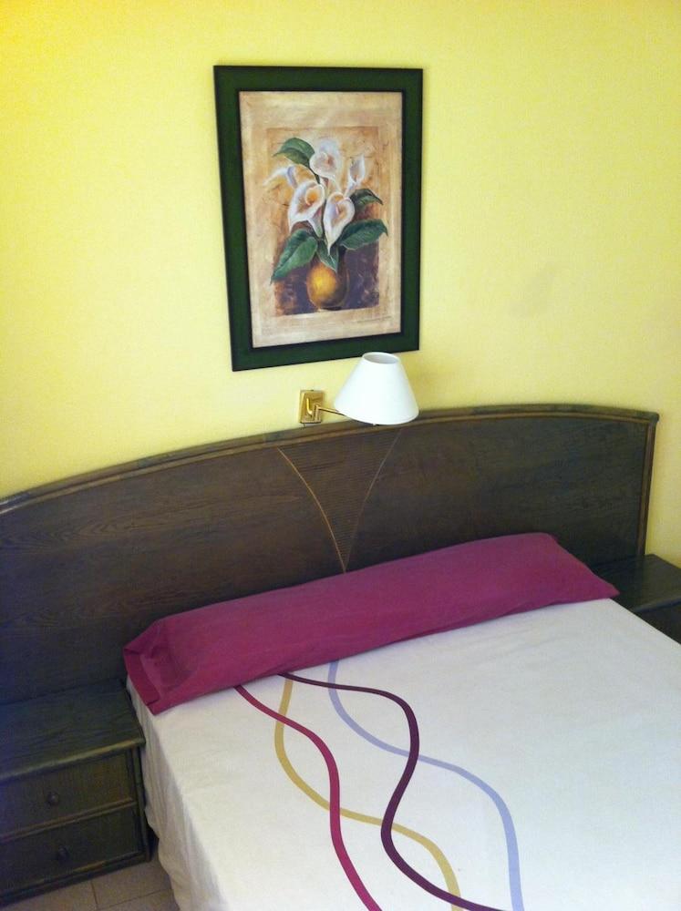 Aparthotel Caleta Garden Caleta De Fuste Esterno foto